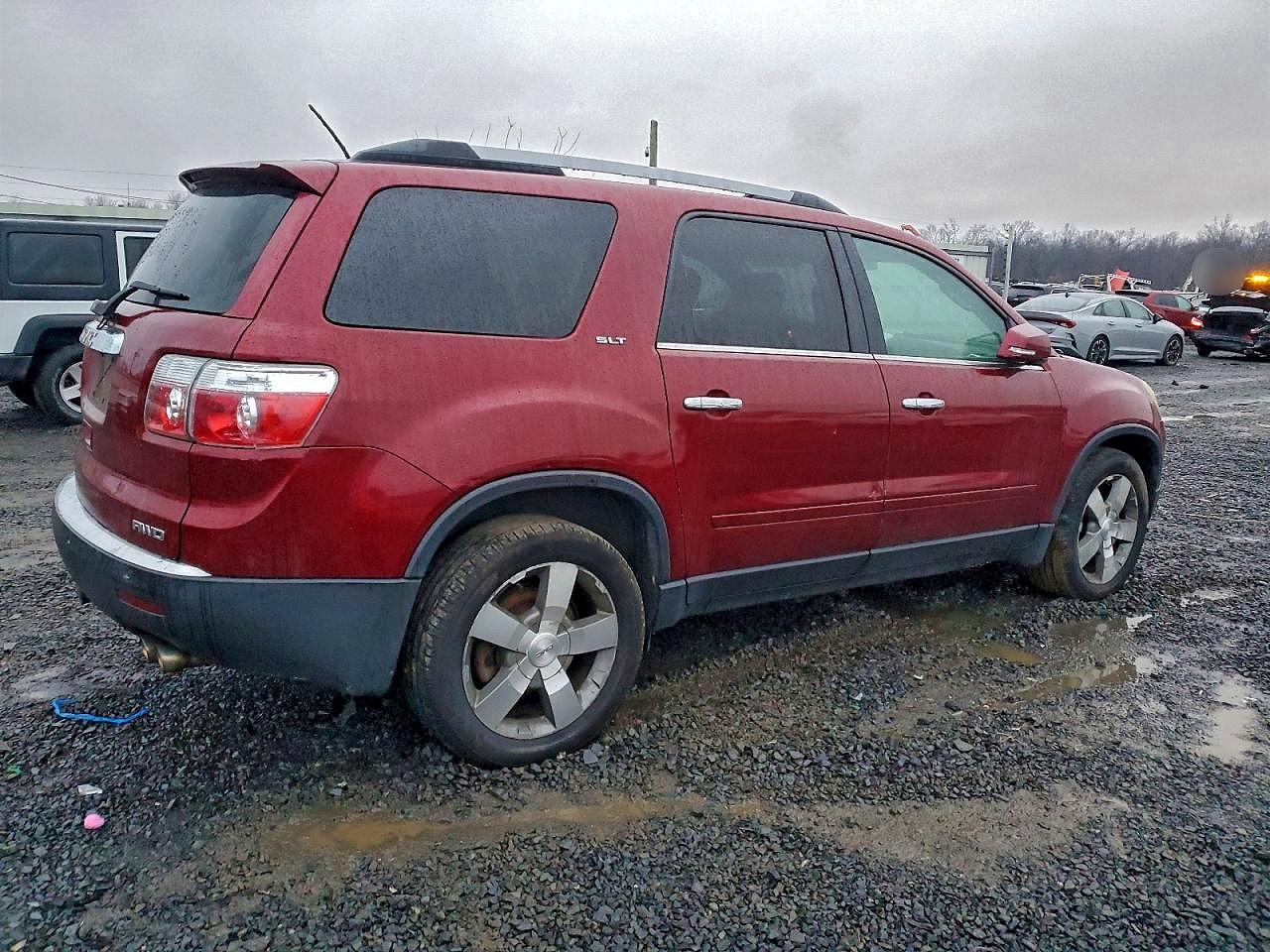 2011 GMC ACADIA SLT-1 photo 3