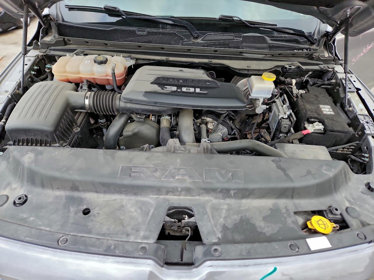 2021 RAM 1500 LARAMIE photo 12