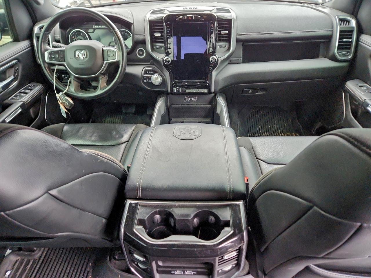 2021 RAM 1500 LARAMIE photo 8