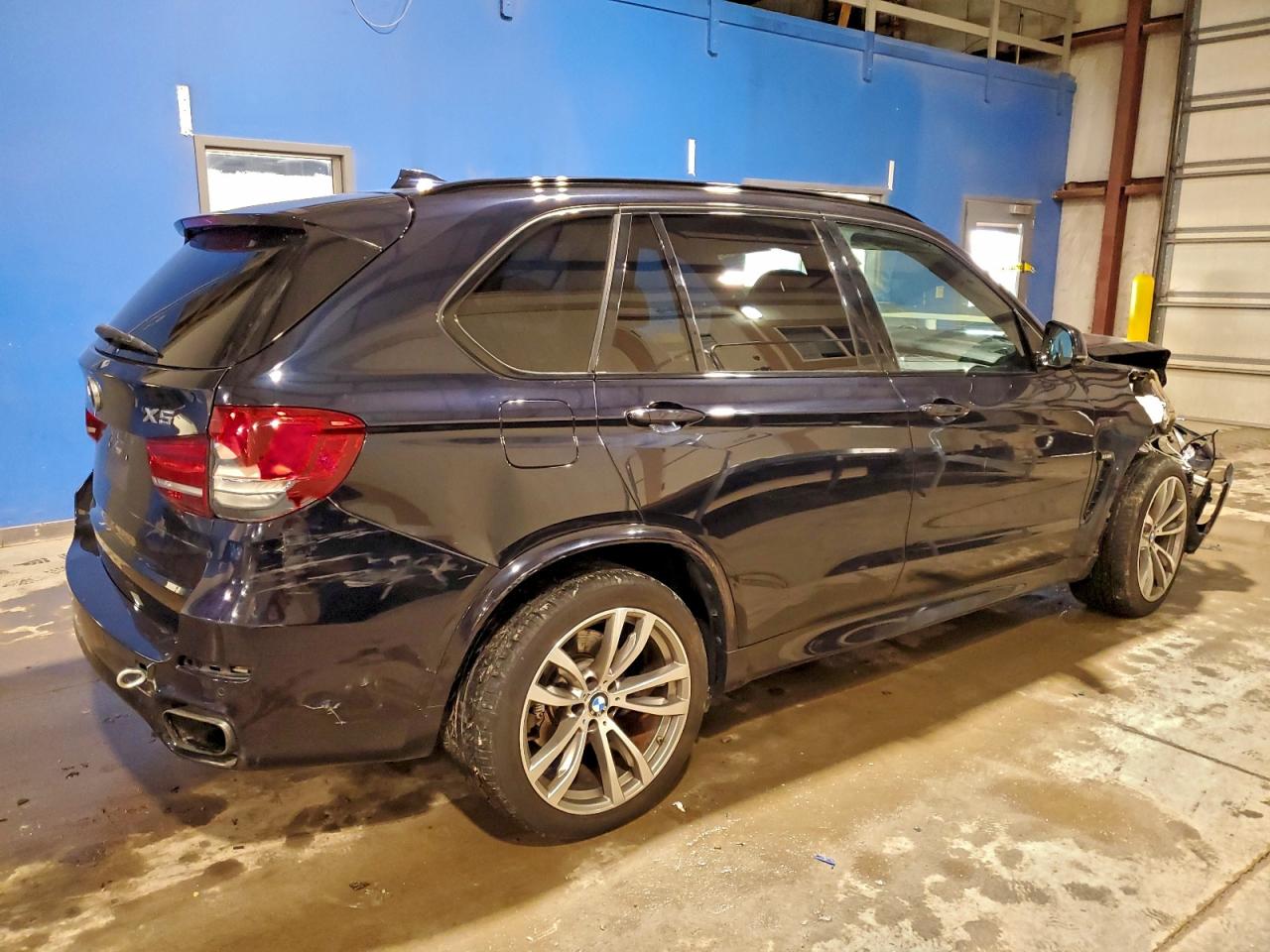 2016 BMW X5 XDRIVE50I photo 3