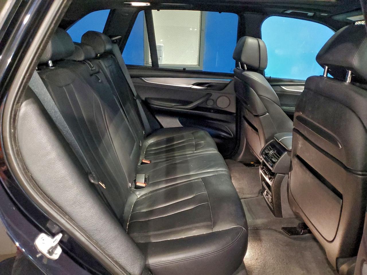 2016 BMW X5 XDRIVE50I photo 11