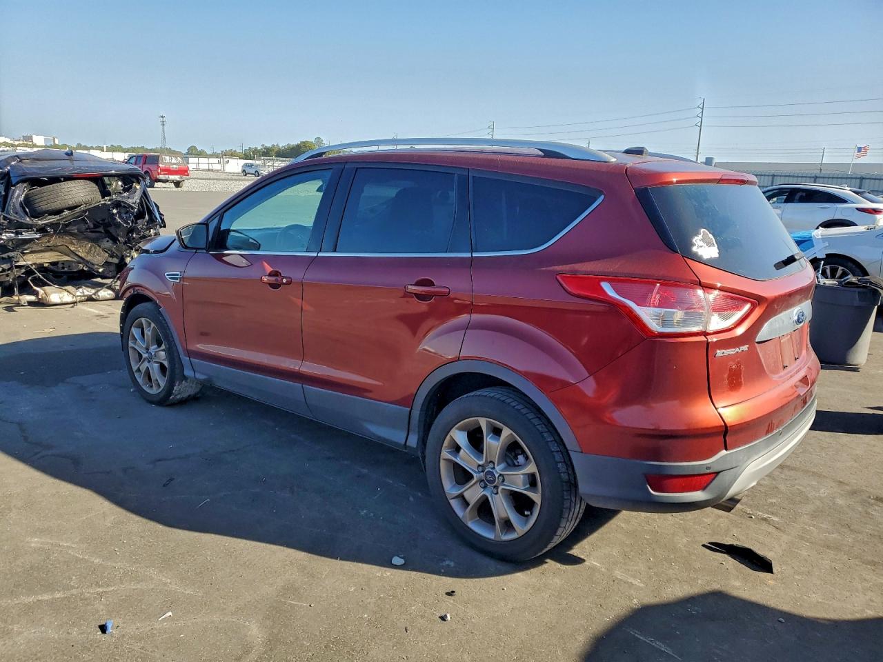2015 FORD ESCAPE TITANIUM photo 2