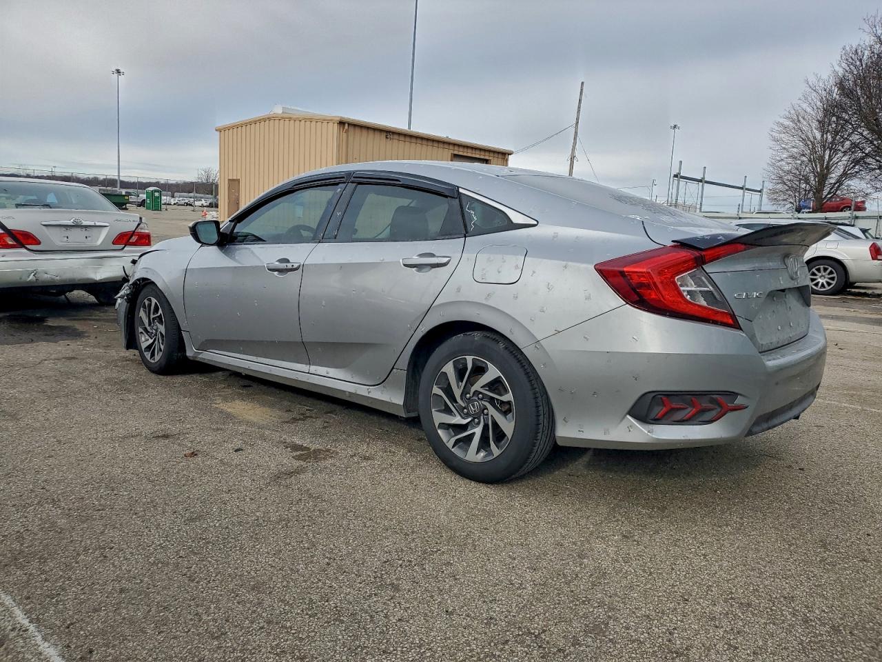 2016 HONDA CIVIC EX photo 2