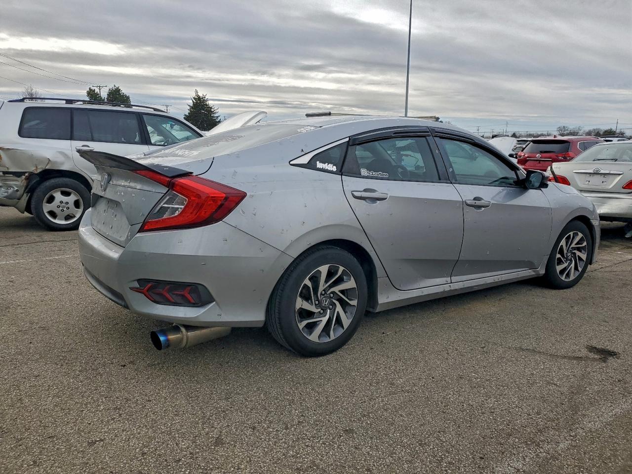 2016 HONDA CIVIC EX photo 3
