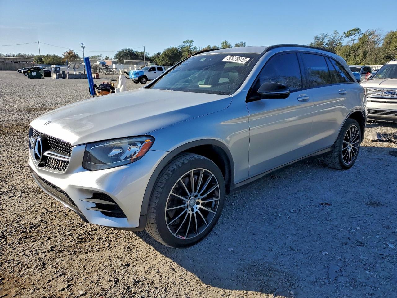 2017 MERCEDES-BENZ GLC