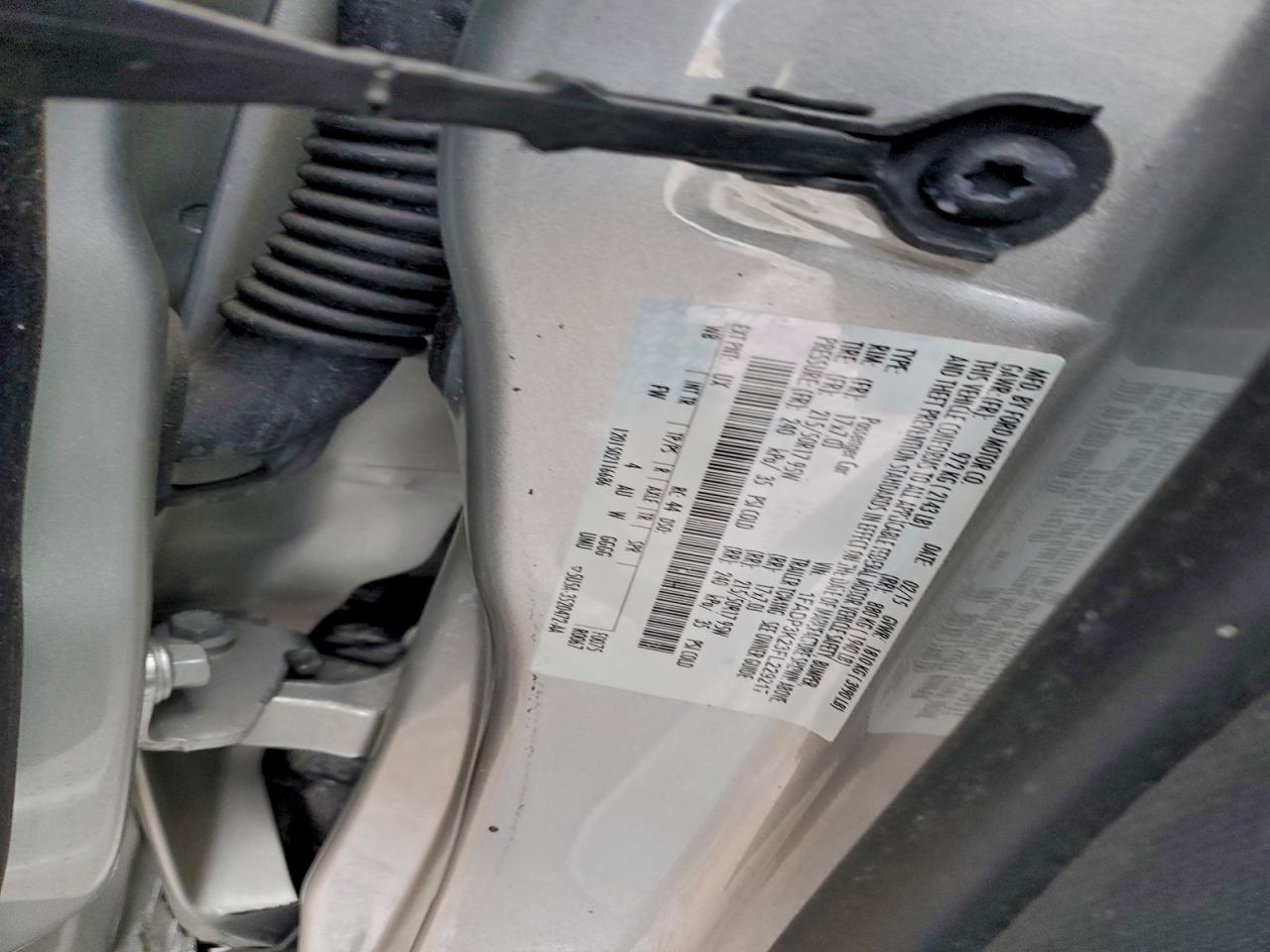 2015 FORD FOCUS SE photo 12