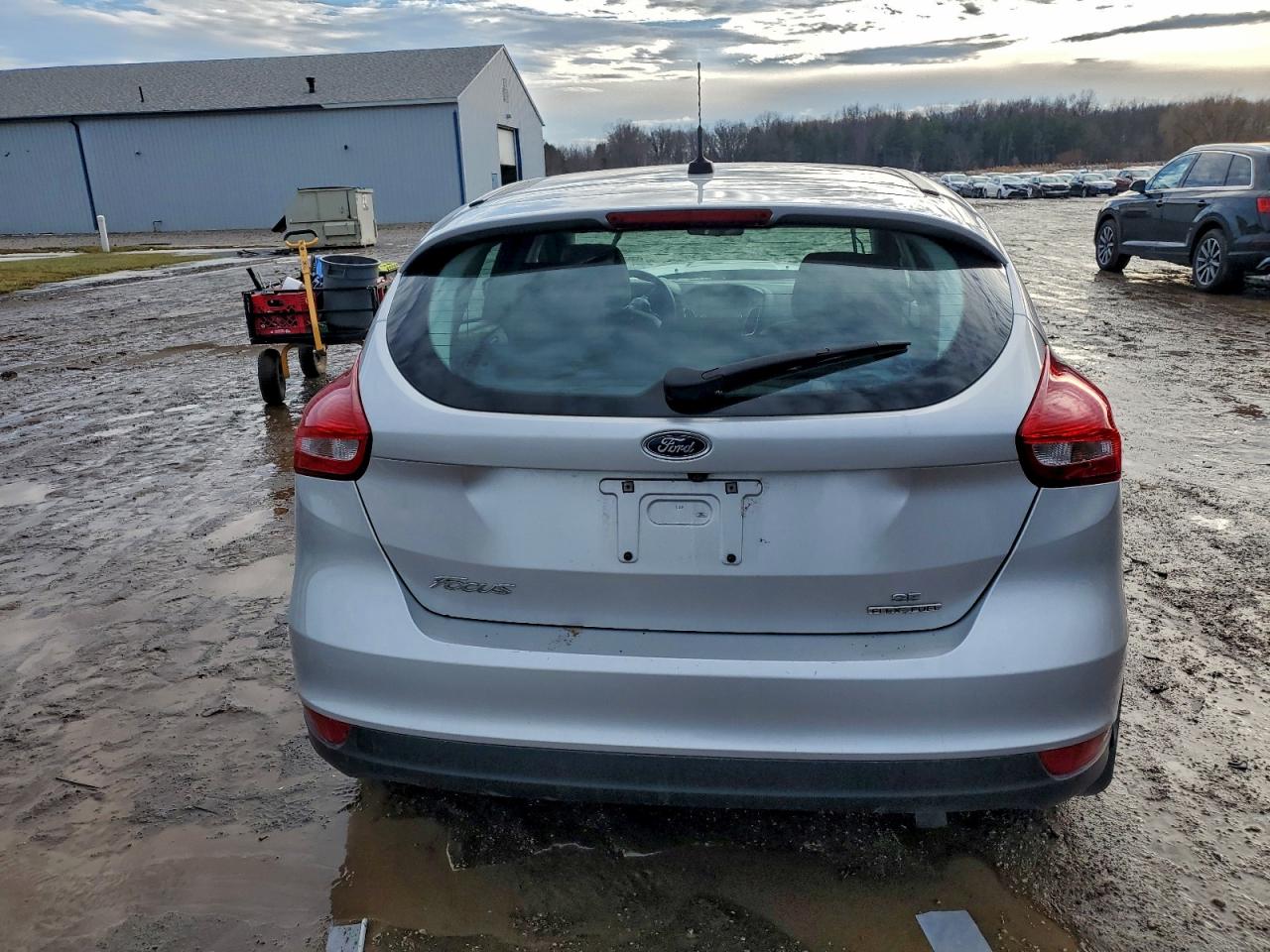 2015 FORD FOCUS SE photo 6