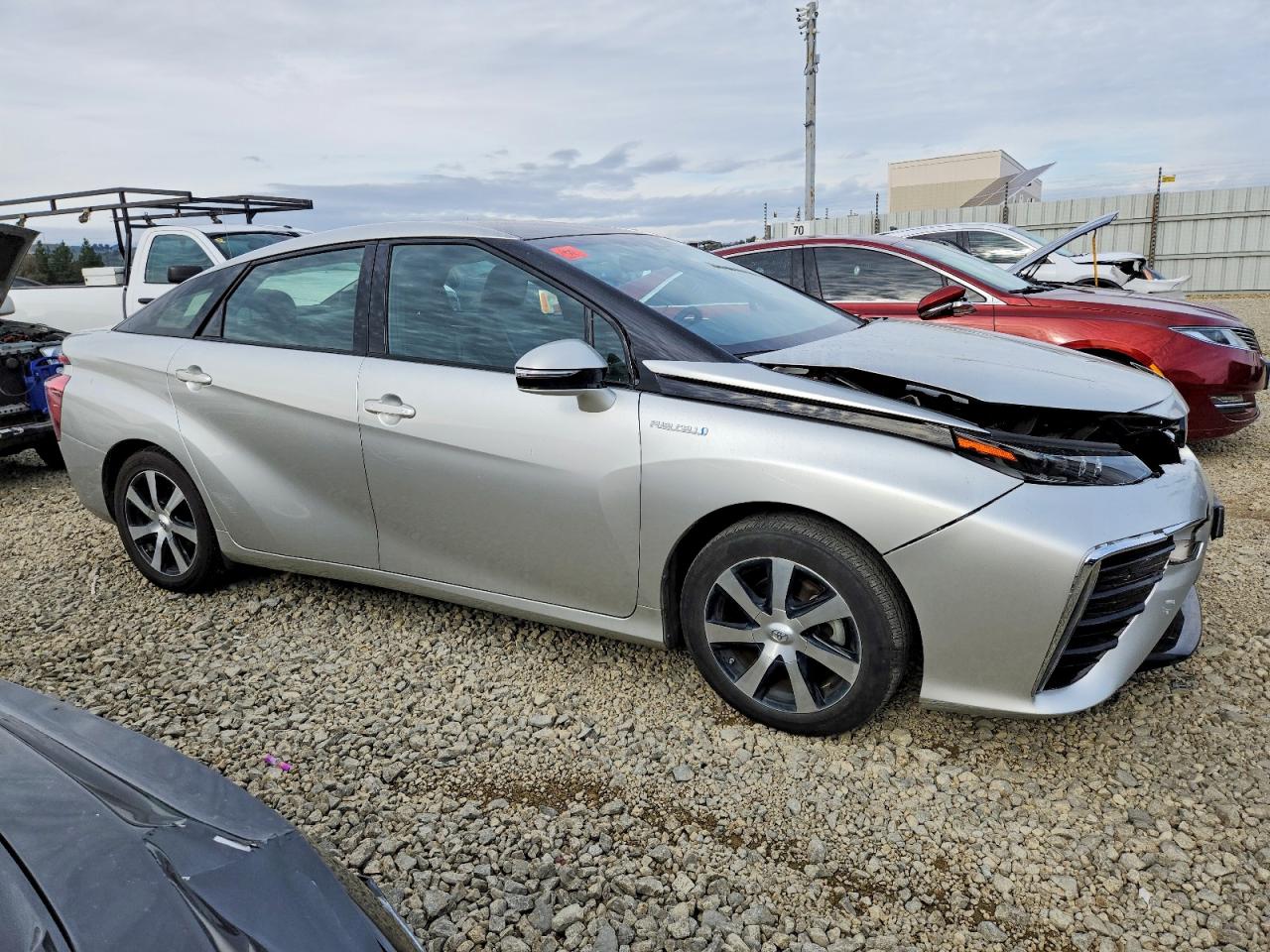 2018 TOYOTA MIRAI photo 4
