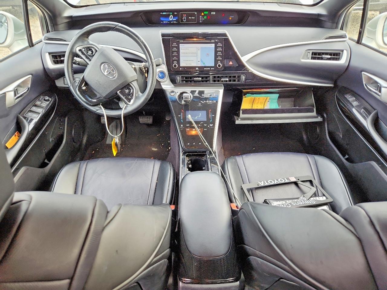 2018 TOYOTA MIRAI photo 8