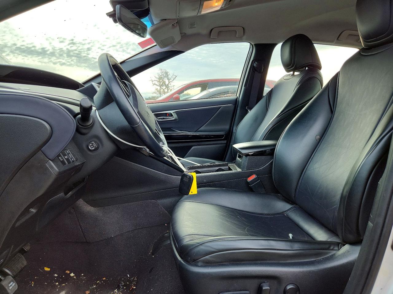 2018 TOYOTA MIRAI photo 7