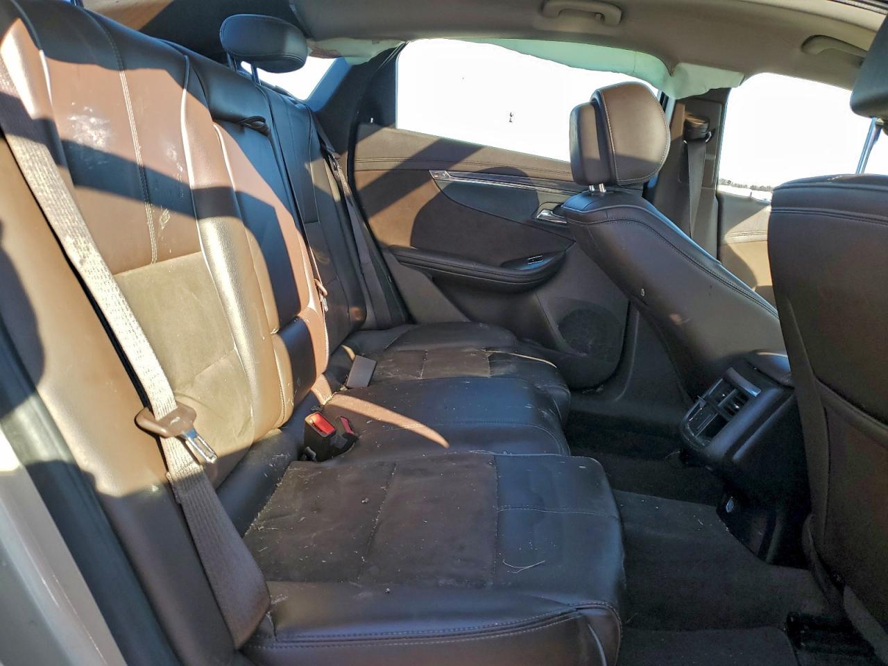 2014 CHEVROLET IMPALA LT photo 10