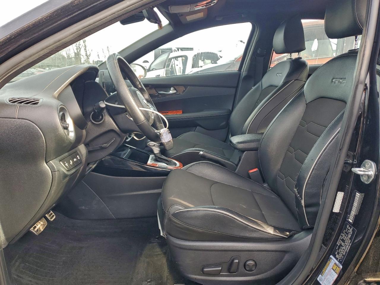 2021 KIA FORTE GT LINE photo 7