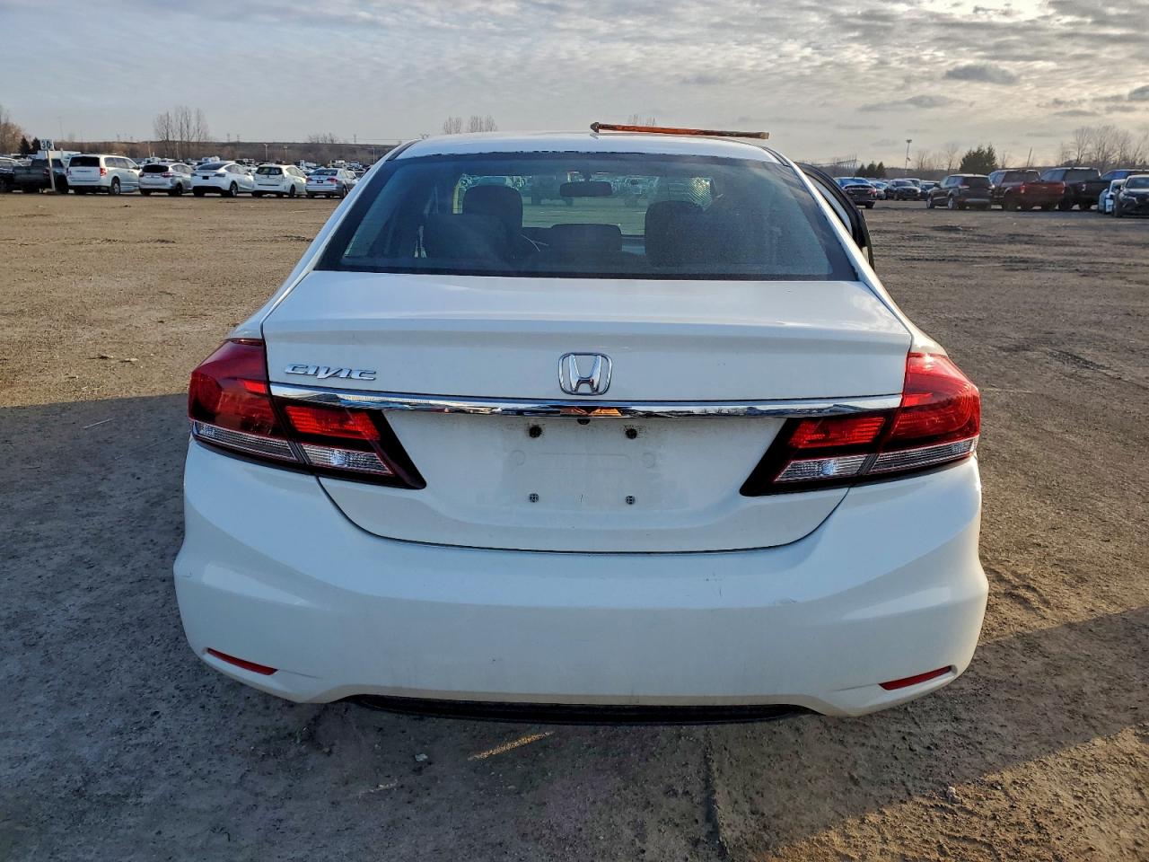 2015 HONDA CIVIC LX photo 6