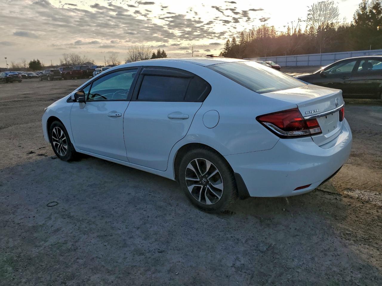 2015 HONDA CIVIC LX photo 2