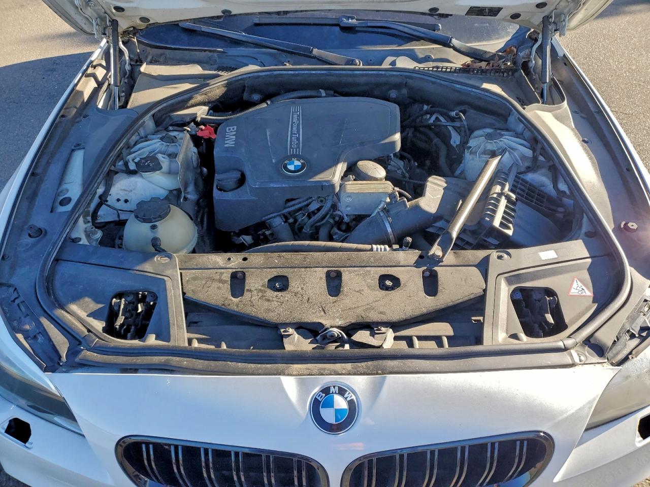 2014 BMW 528 XI photo 11