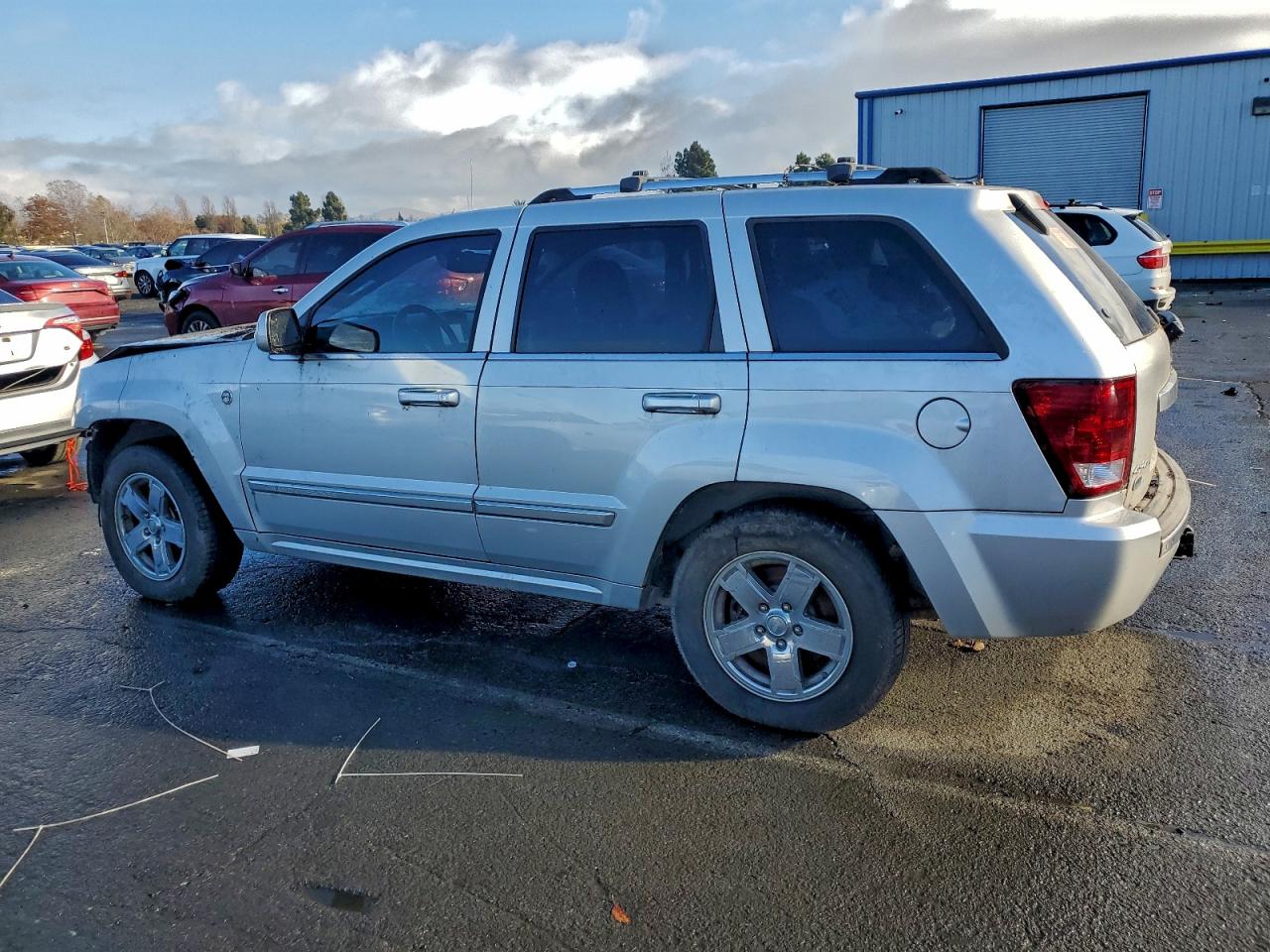 2007 JEEP GRAND CHEROKEE OVERLAND photo 2
