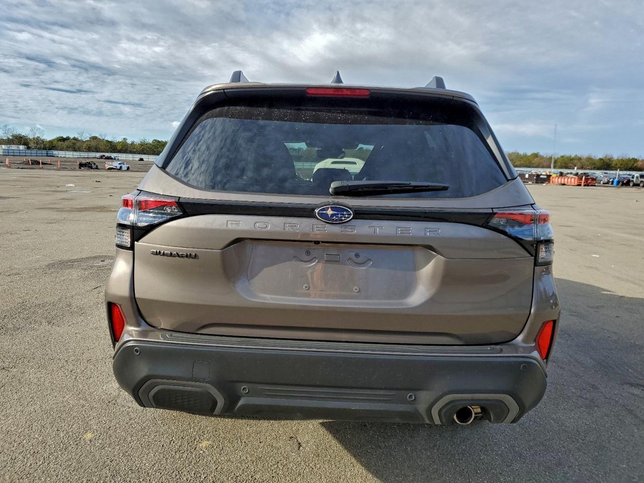 2025 SUBARU FORESTER LIMITED photo 6