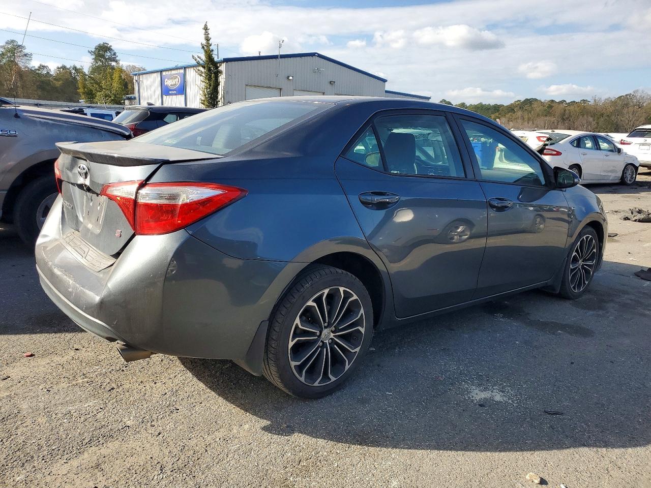 2014 TOYOTA COROLLA S PLUS photo 9