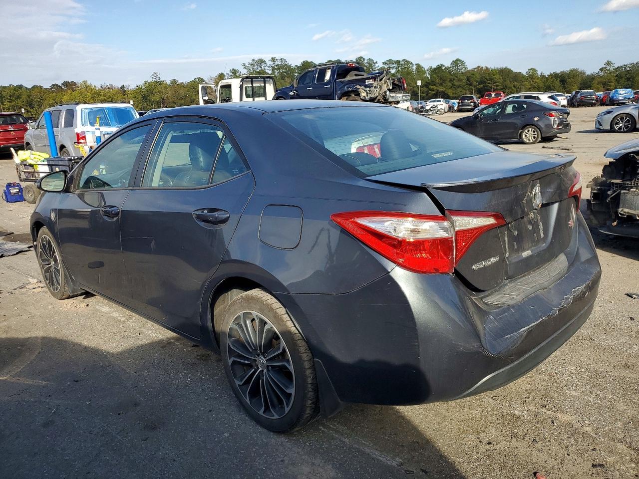 2014 TOYOTA COROLLA S PLUS photo 5