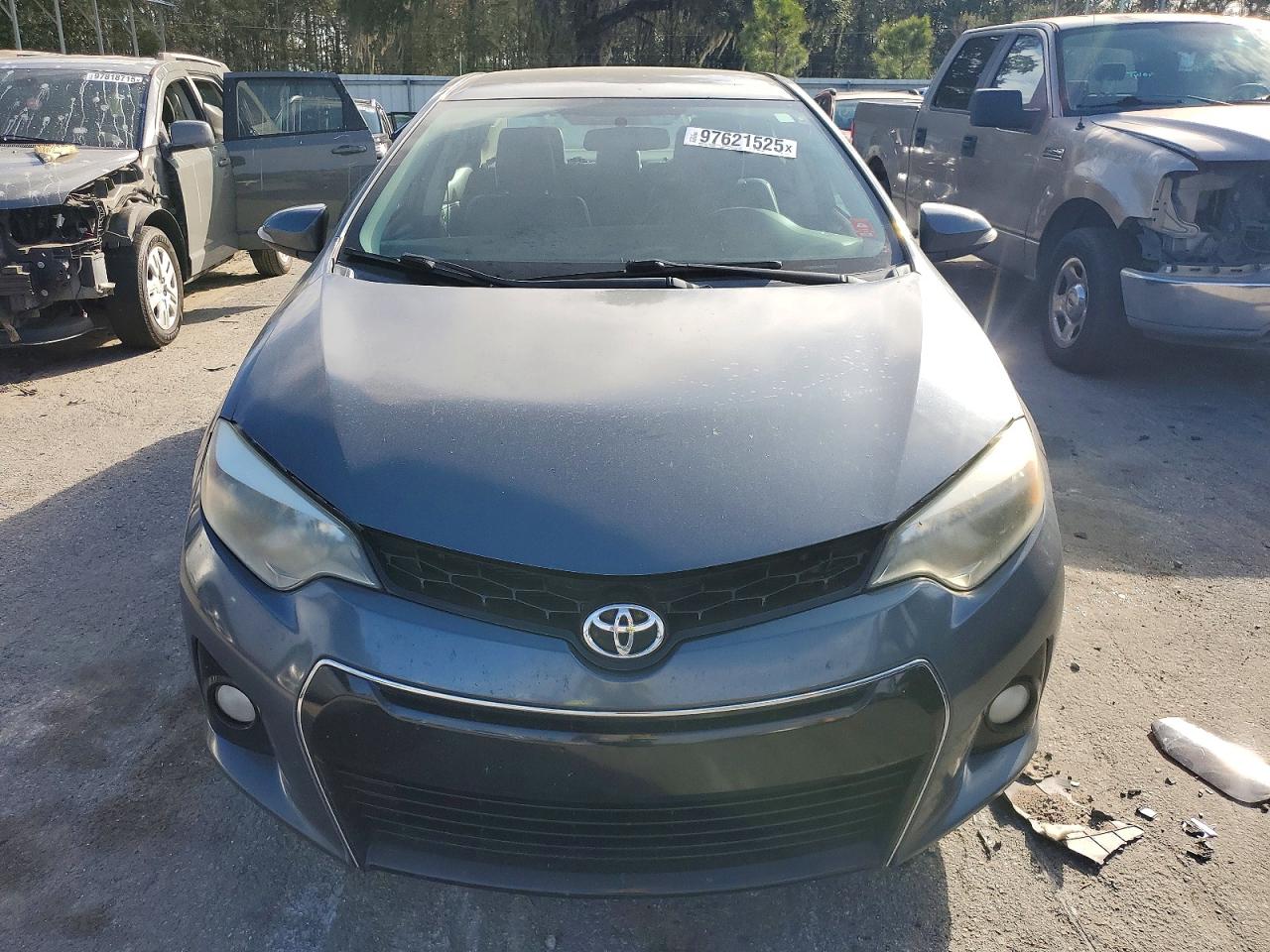 2014 TOYOTA COROLLA S PLUS photo 17