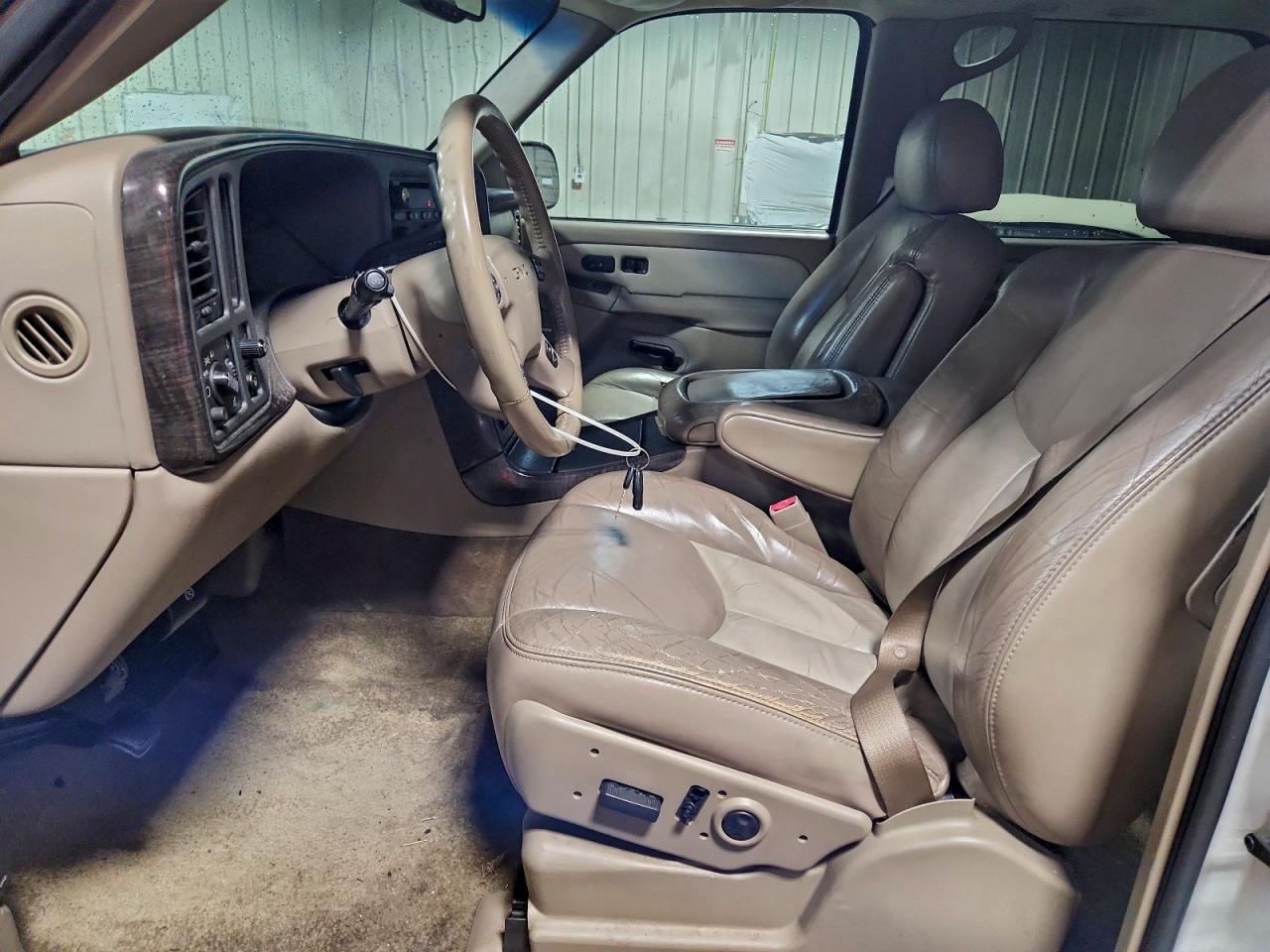 2003 GMC YUKON XL DENALI photo 7