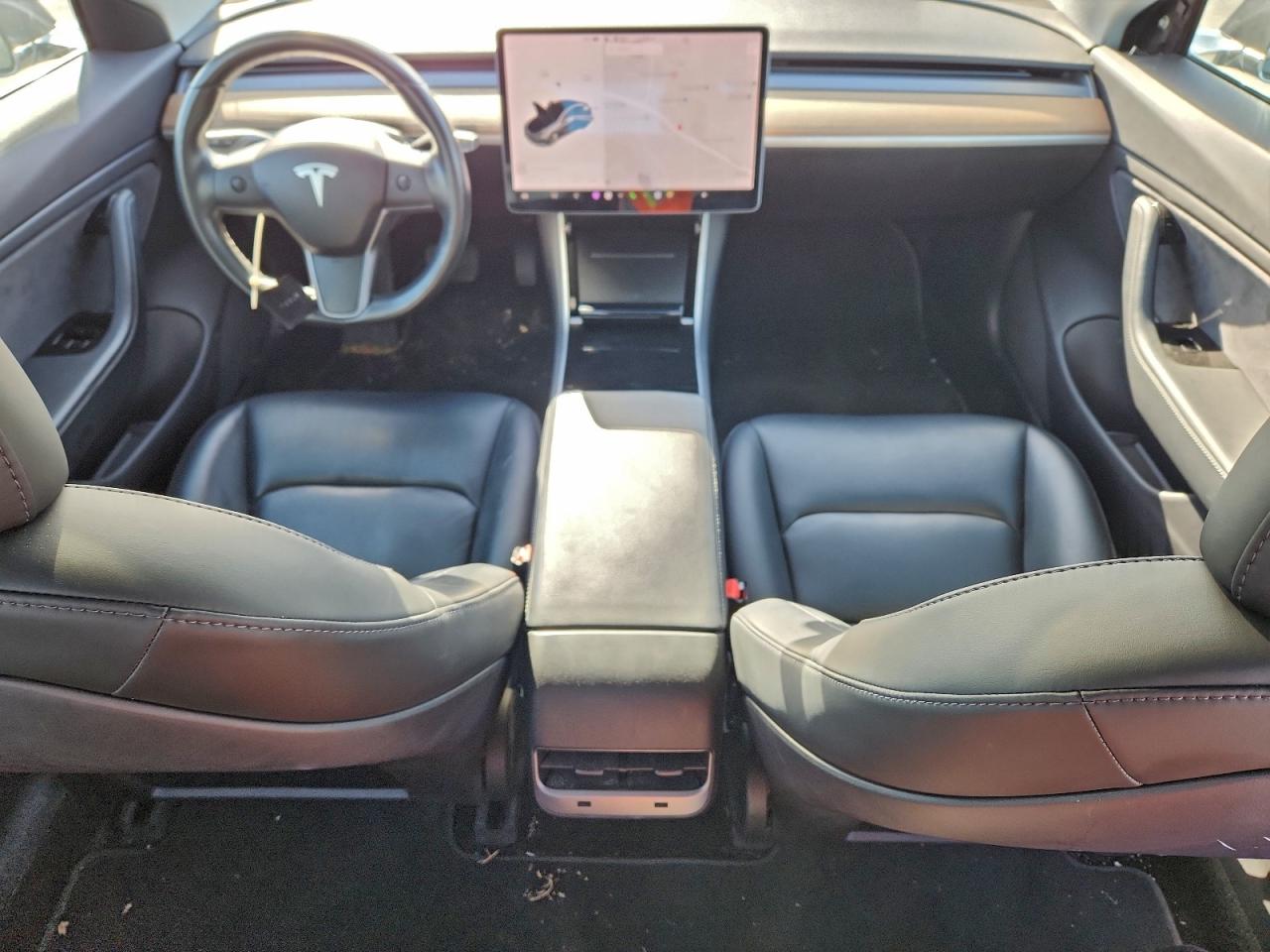 2018 TESLA MODEL 3 photo 8