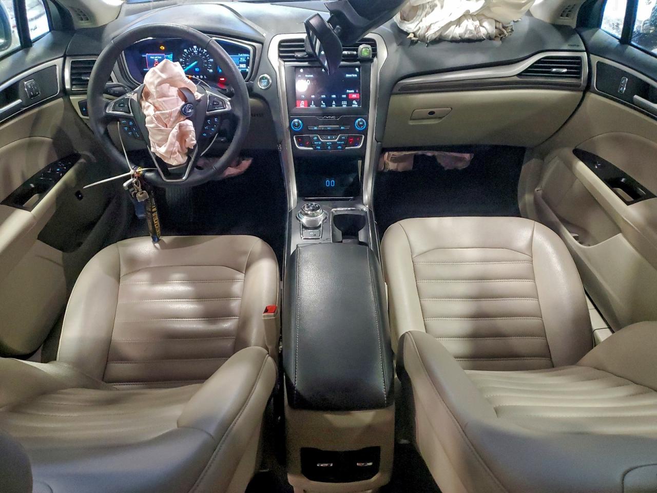 2019 FORD FUSION SEL photo 8