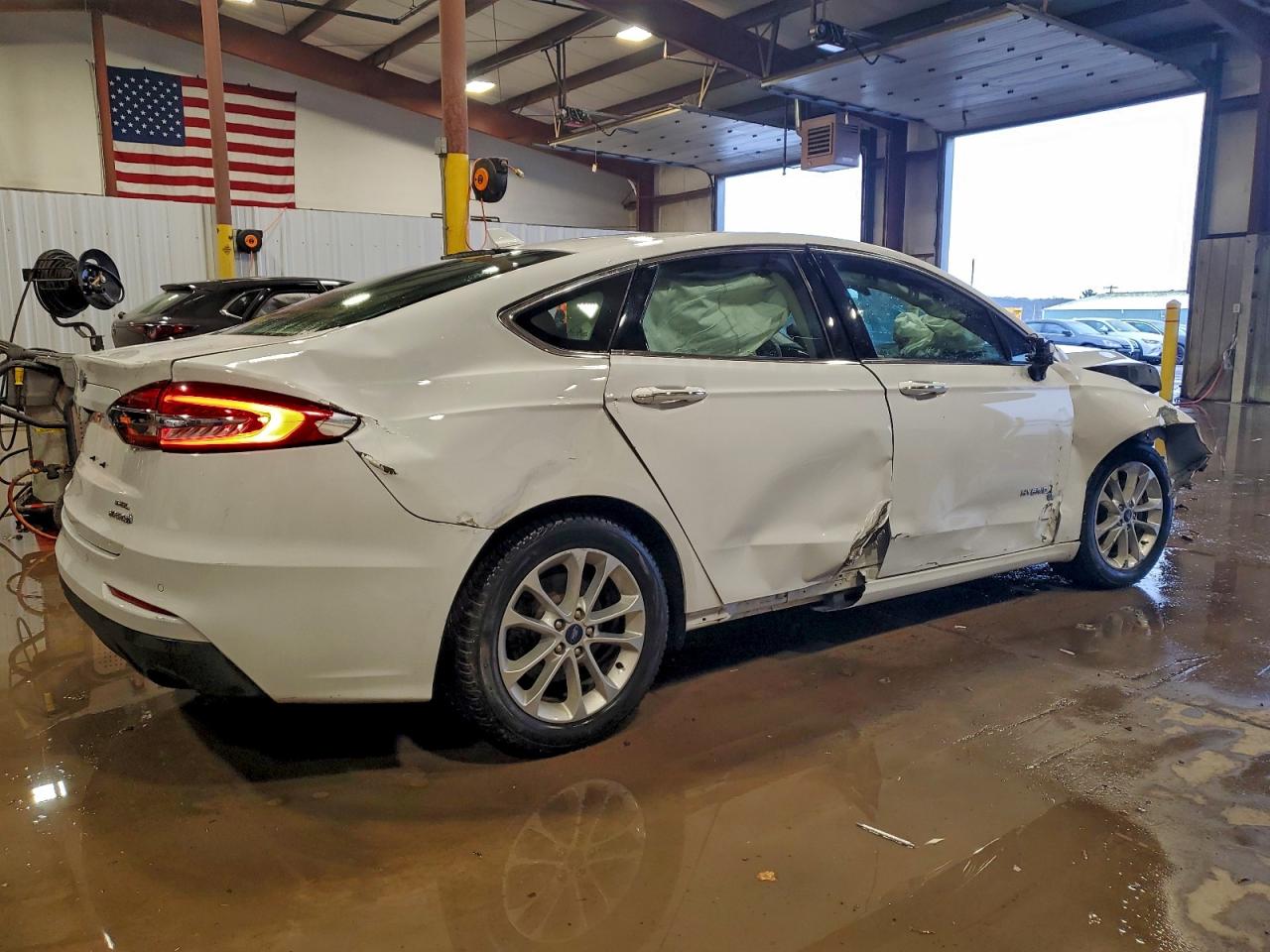 2019 FORD FUSION SEL photo 3
