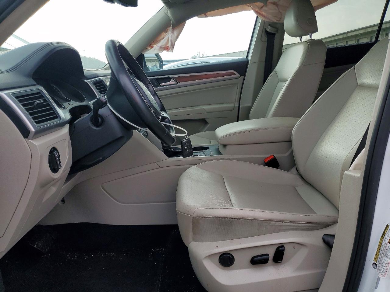 2018 VOLKSWAGEN ATLAS SE photo 7