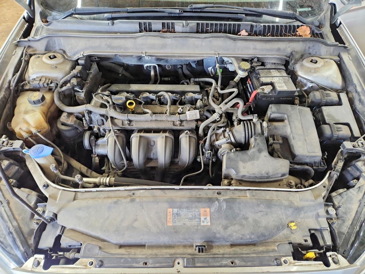 2015 FORD FUSION SE photo 11