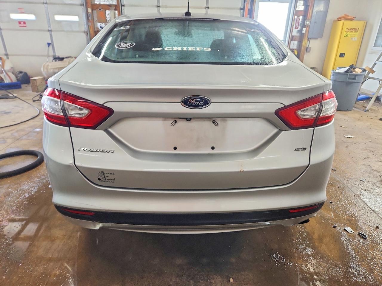 2015 FORD FUSION SE photo 6