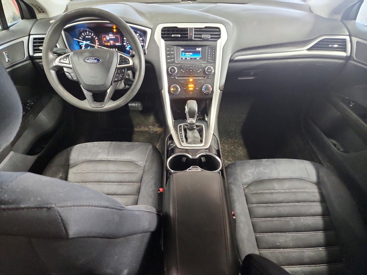 2015 FORD FUSION SE photo 8
