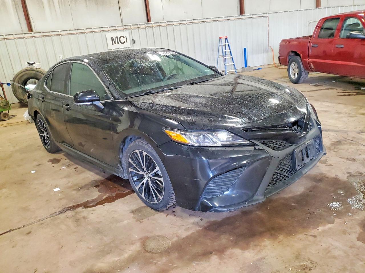 2018 TOYOTA CAMRY L photo 7