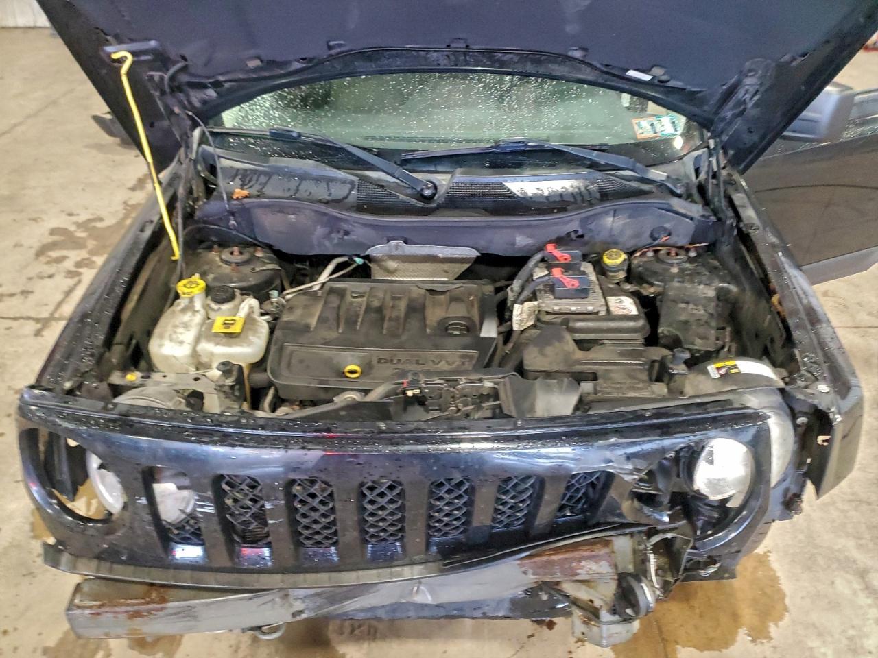 2014 JEEP PATRIOT LATITUDE photo 11