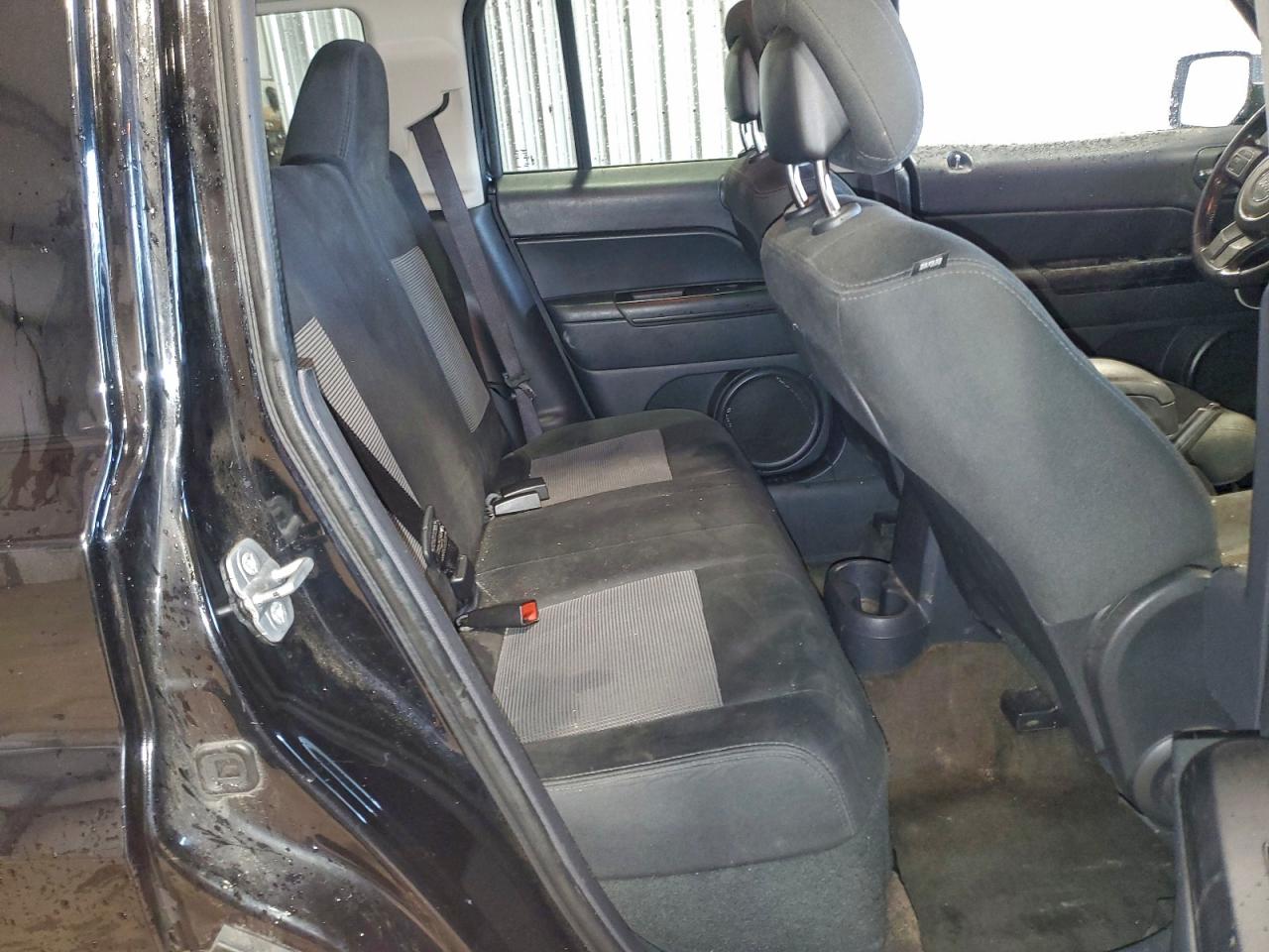 2014 JEEP PATRIOT LATITUDE photo 10