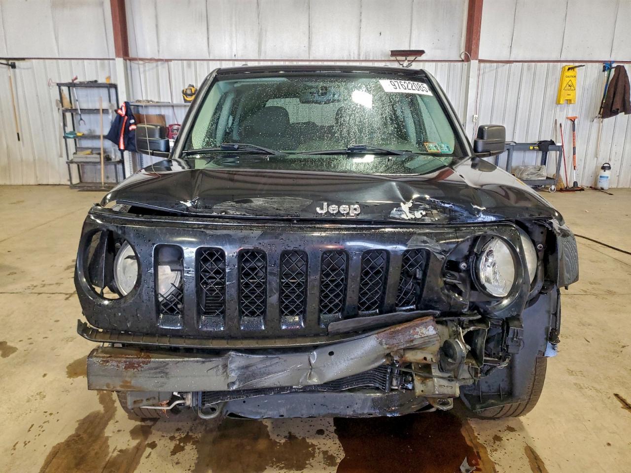 2014 JEEP PATRIOT LATITUDE photo 5