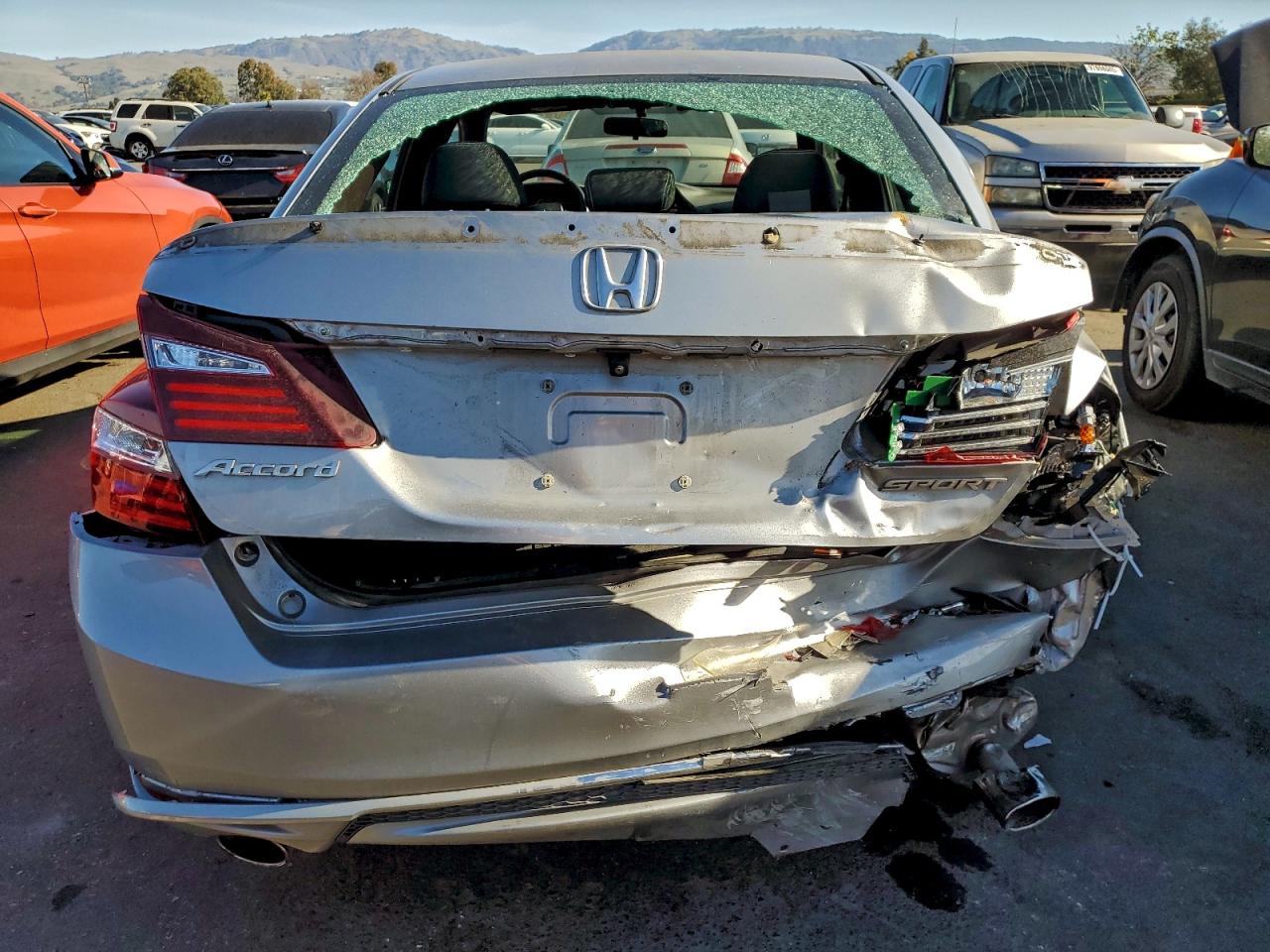 2017 HONDA ACCORD SPORT photo 6