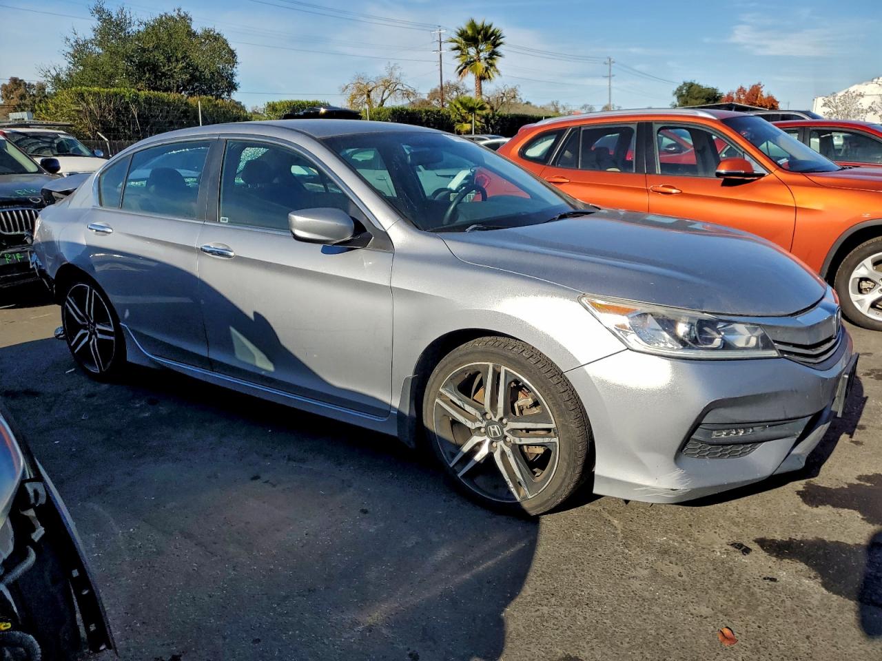 2017 HONDA ACCORD SPORT photo 4