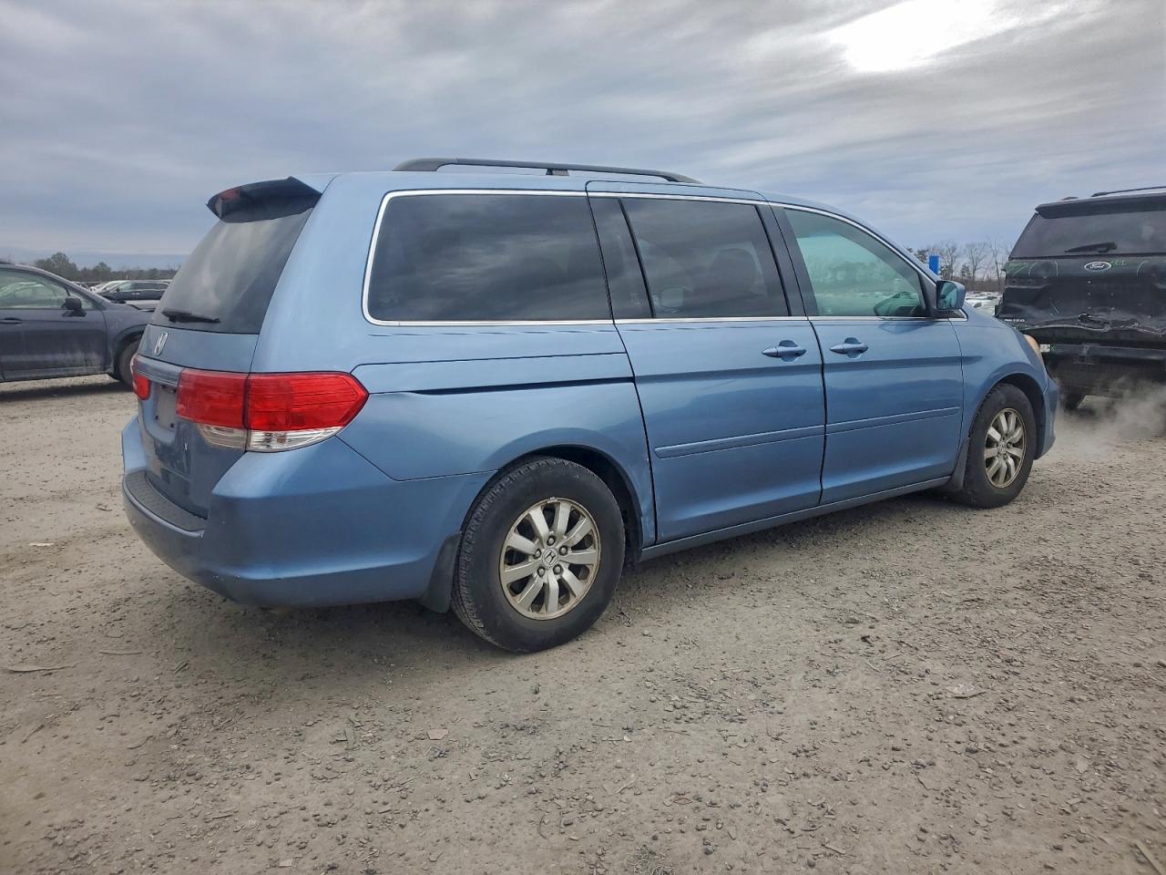 2010 HONDA ODYSSEY EX photo 3