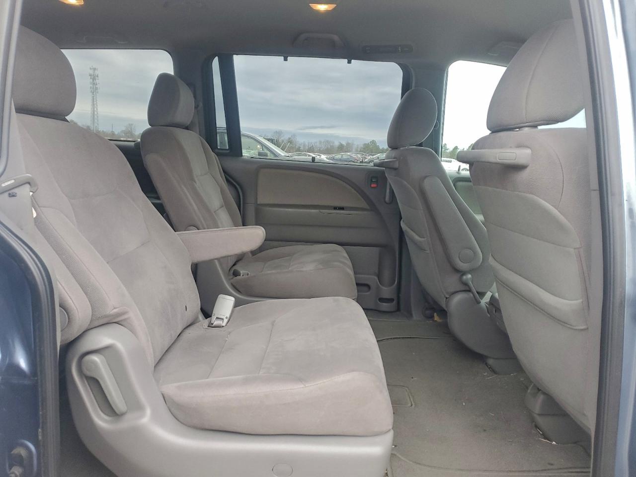 2010 HONDA ODYSSEY EX photo 11