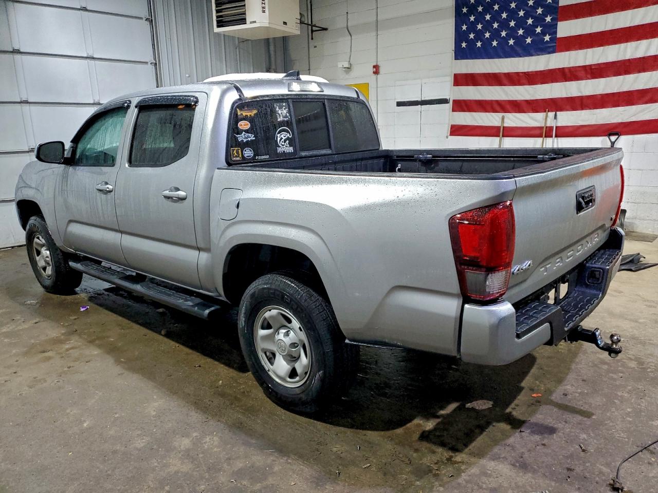 2022 TOYOTA TACOMA DOUBLE CAB photo 2