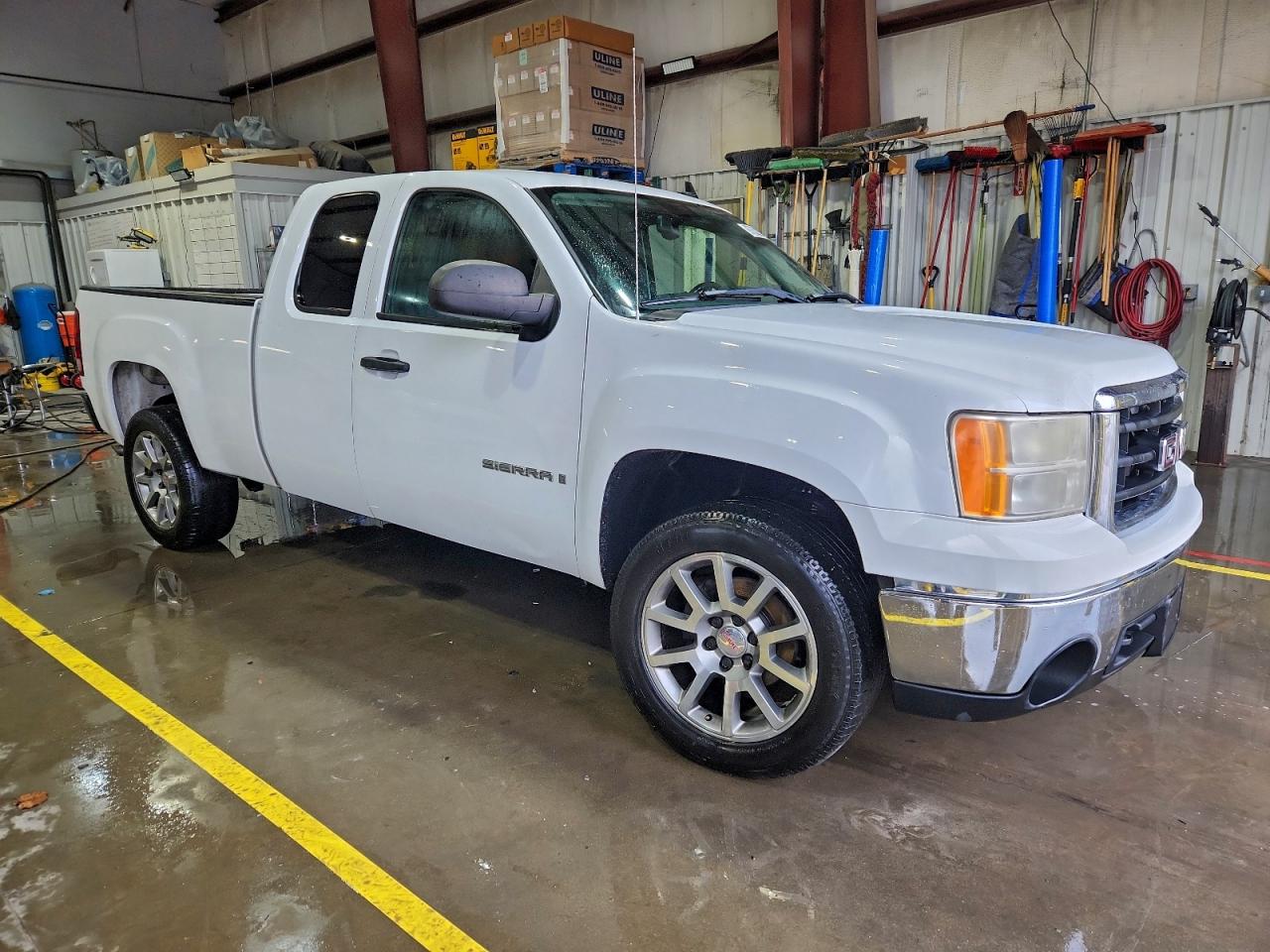 2008 GMC SIERRA C1500 photo 4