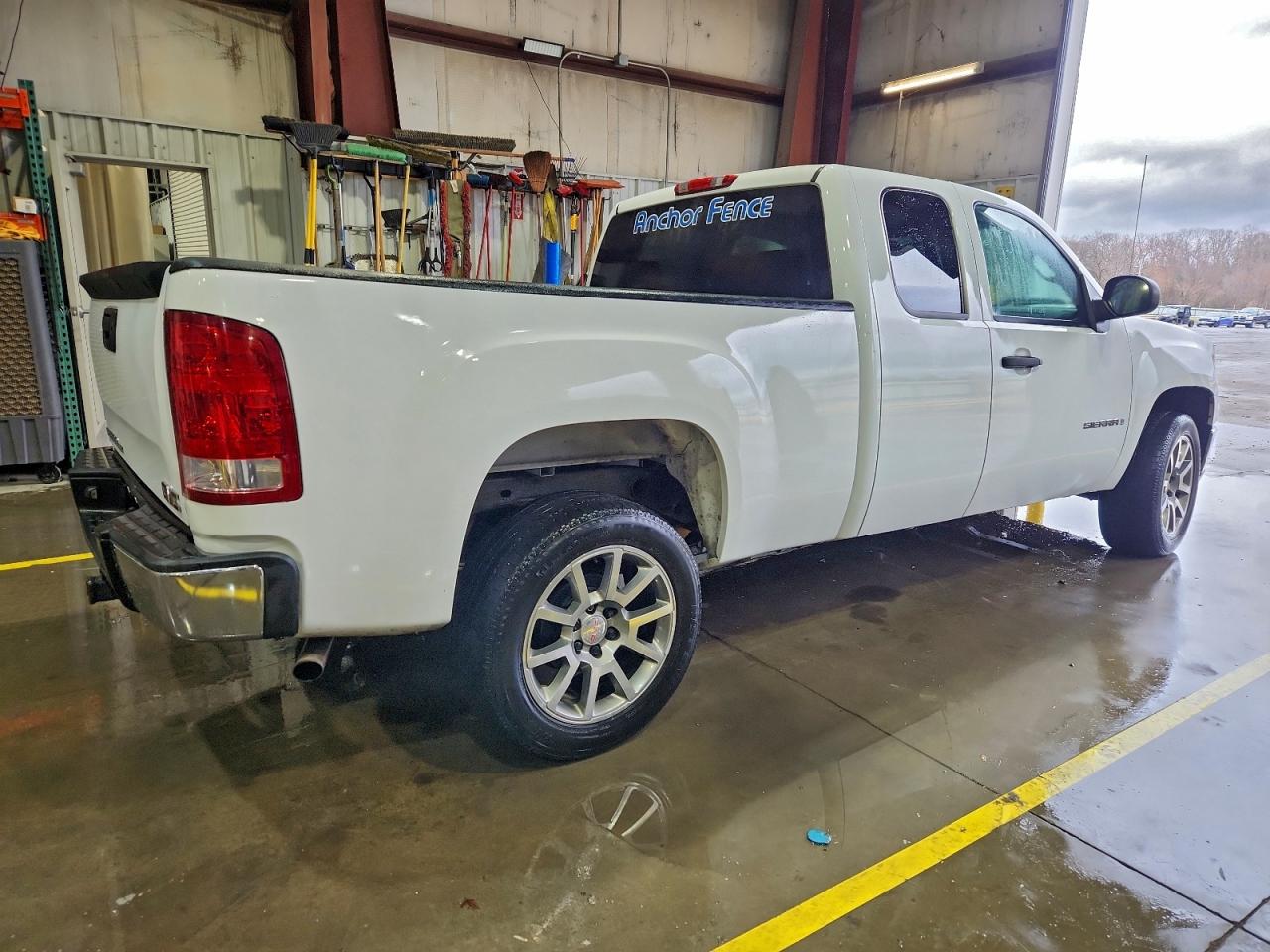 2008 GMC SIERRA C1500 photo 3