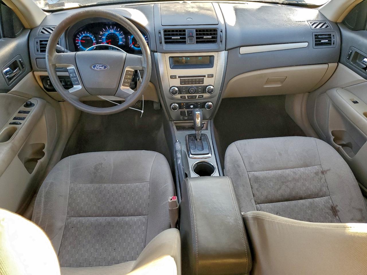 2011 FORD FUSION SE photo 8