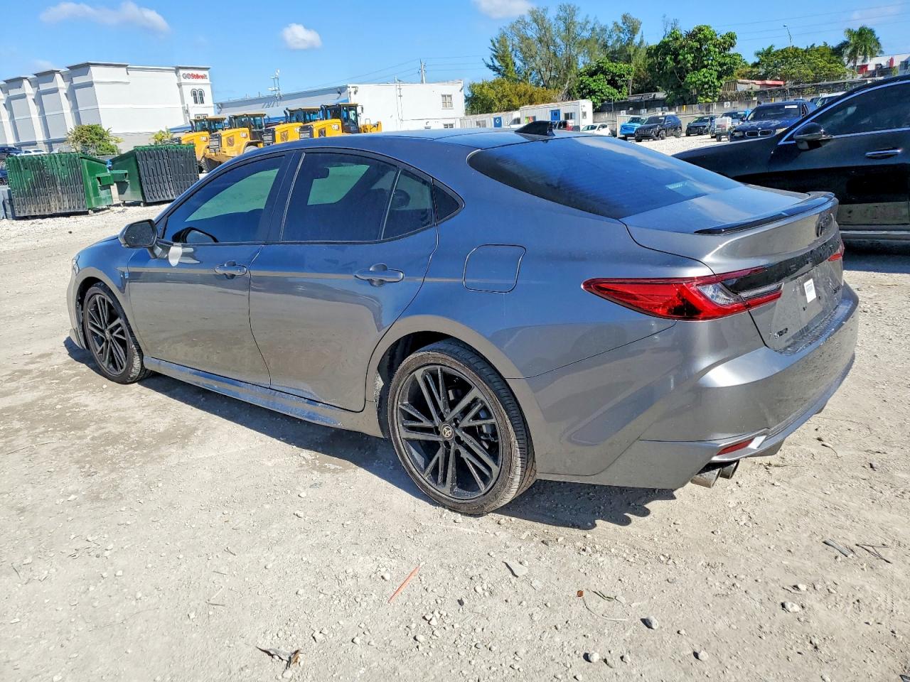 2025 TOYOTA CAMRY XSE photo 4