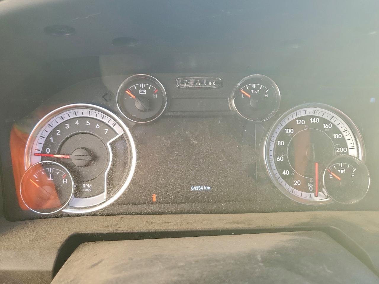 2022 RAM 1500 CLASSIC TRADESMAN photo 9