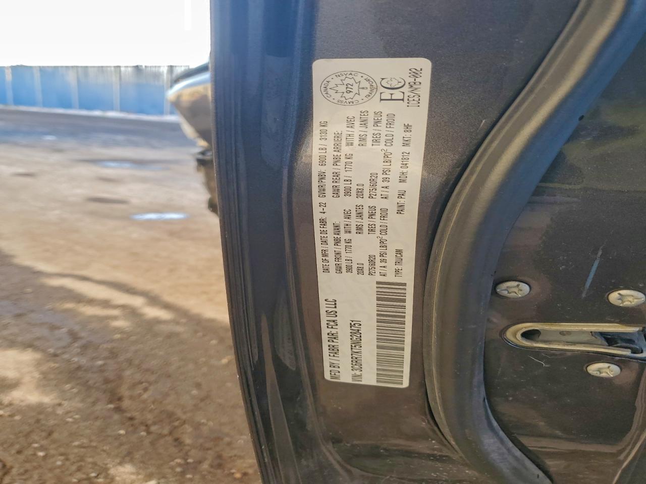 2022 RAM 1500 CLASSIC TRADESMAN photo 13