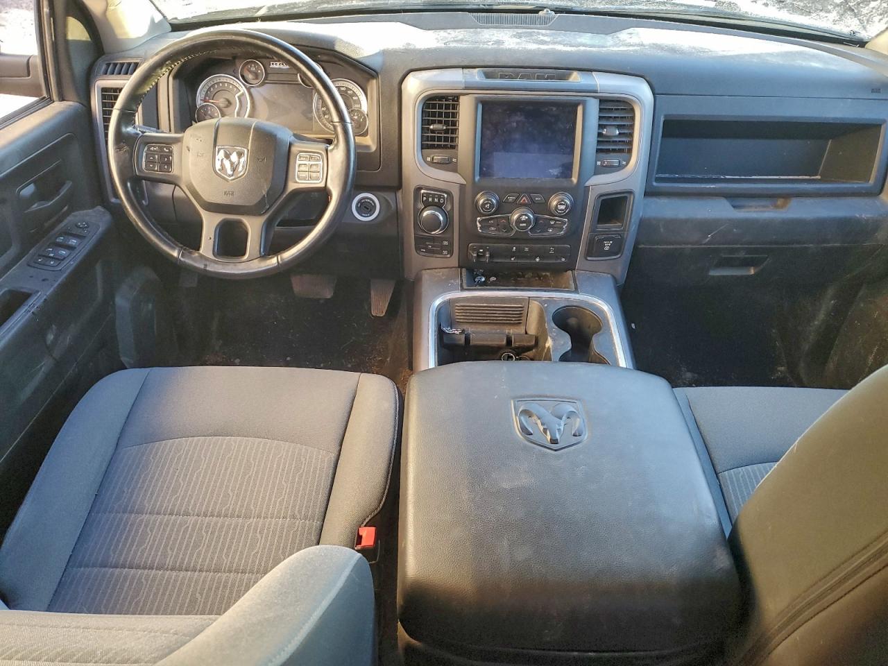 2022 RAM 1500 CLASSIC TRADESMAN photo 8