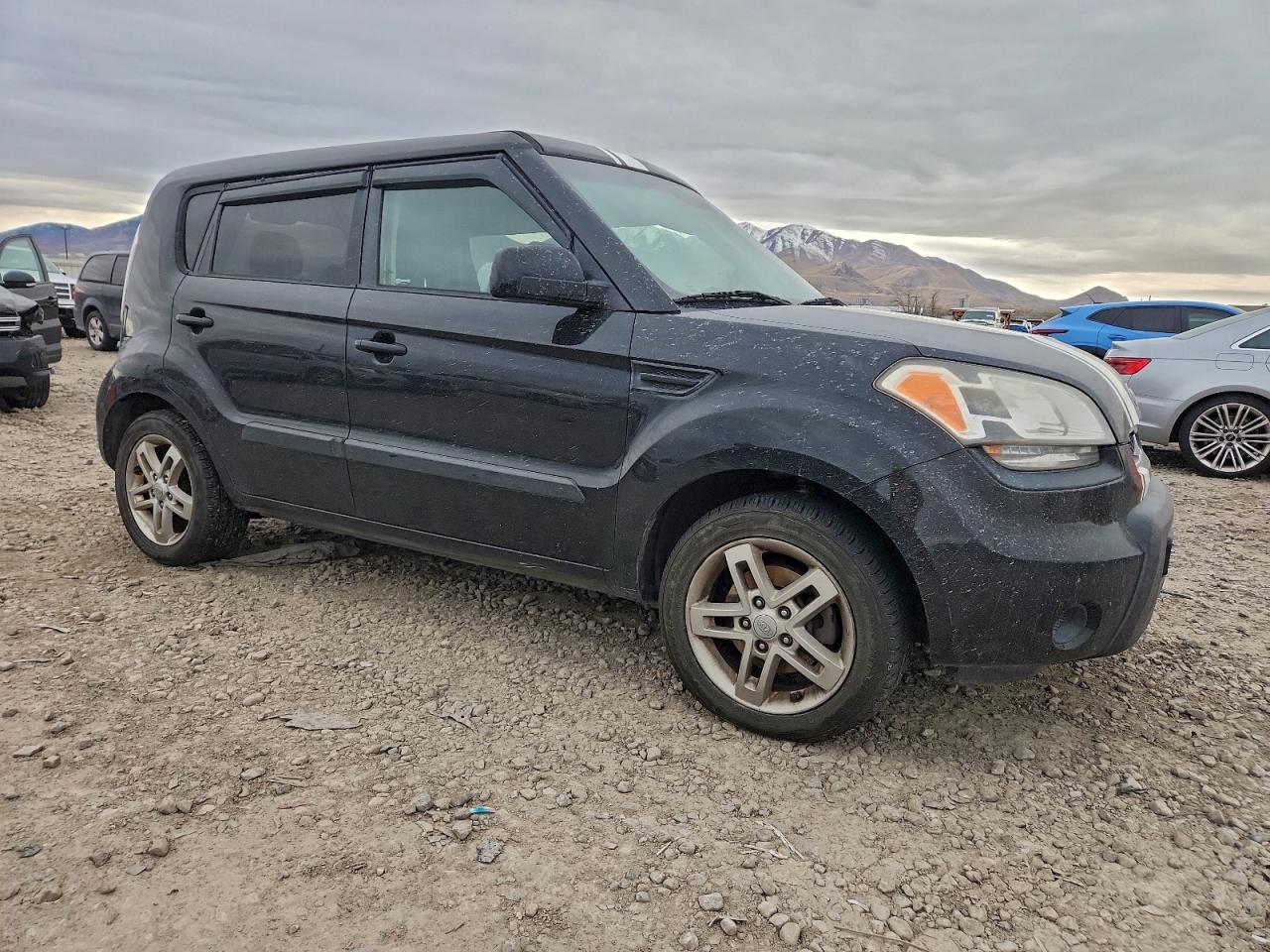 2011 KIA SOUL + photo 4