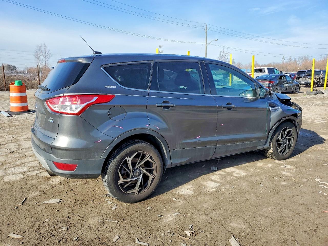 2016 FORD ESCAPE SE photo 3